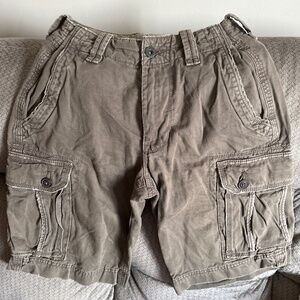 28W Men’s American Eagle Cargo shorts